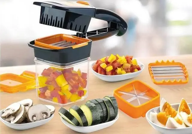 Зручна овочерізка Nicer Dicer Quick 5 в 1 універсальна кухонна терка з гострими лезами та контейнером - фото 5