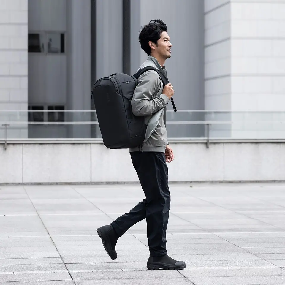 Рюкзак Subterra 2 Convertible Carry-On Bag 40L TSD-440 Dark Slate Thule sum0027943 - фото 4