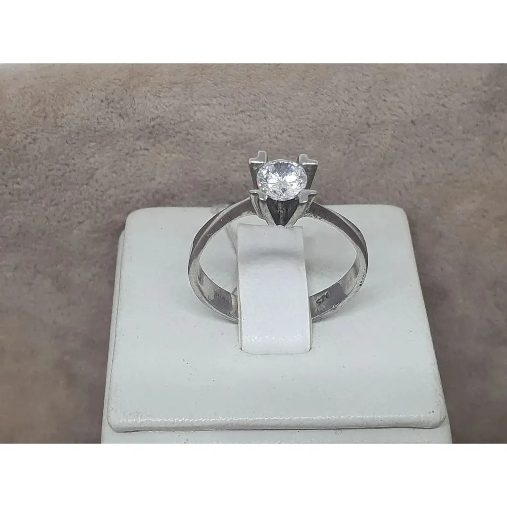 Срібне кільце Гранд Стиль з фіанітами. К1001 18 - фото 4