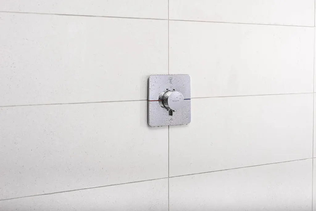 Термостат для душу Hansgrohe ShowerSelect Comfort Q chrome 15583000 - фото 3