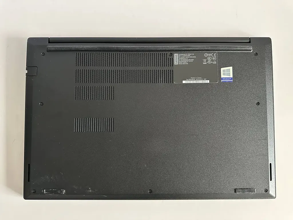 Ноутбук Lenovo Thinkpad E15 Gen 1 15.6" (i7-10510U / 8GB / SSD 256GB / 1920x1080 IPS) б/у - фото 9