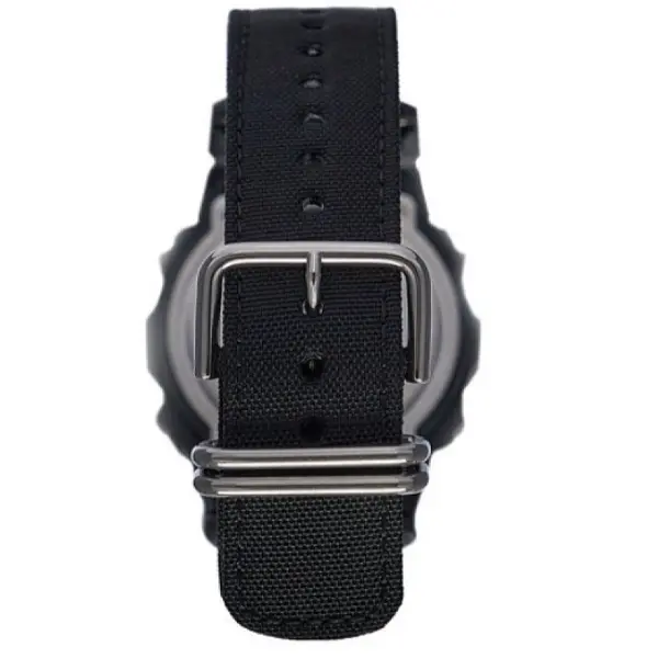Чоловічий годинник Casio G-Shock Classic DW-5600BCE-1E - фото 2