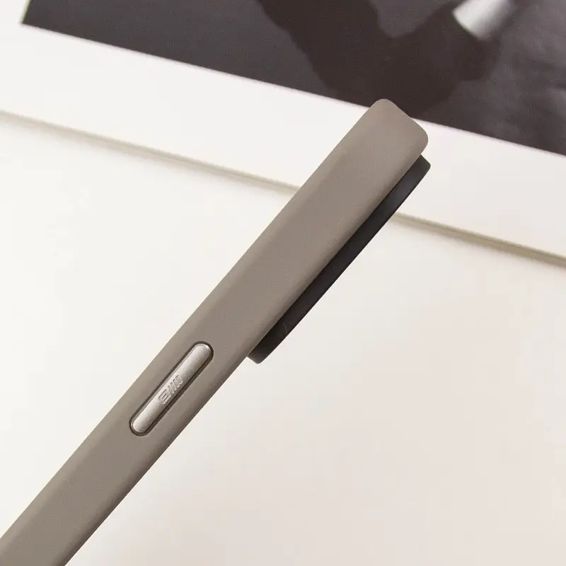 TPU+PC чохол Blueo Skin Friendly Frosted with MagSafe для Apple iPhone 15 Pro Max (6.7) Сірий / Grey - фото 5