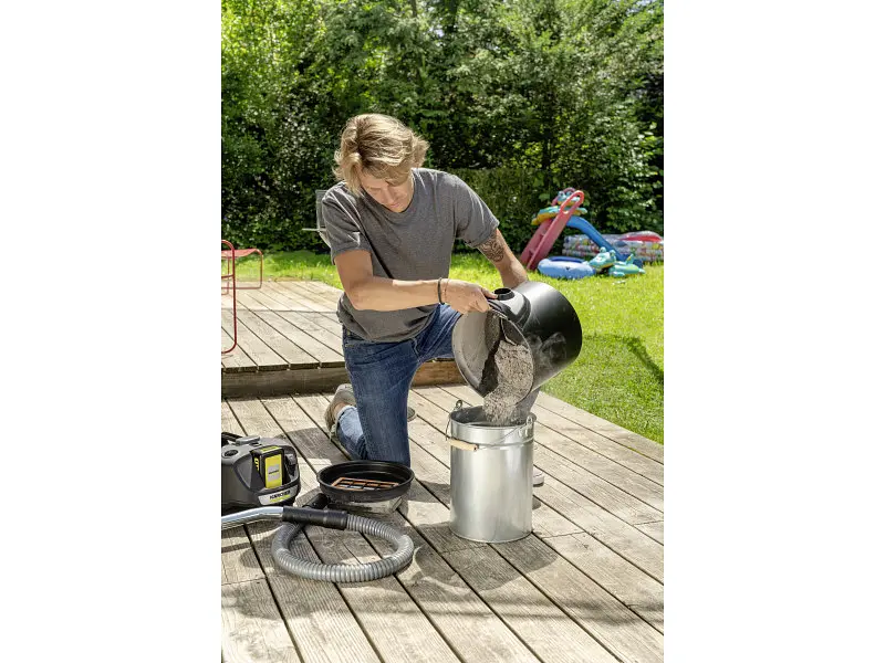 Професійний пилосос Karcher AD 2 Battery Set (1.348-301.0) - фото 10