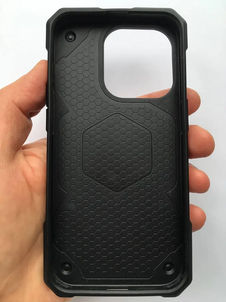 Оригінальний протиударний чохол UAG Monarch Pro MagSafe для iPhone 14 Pro Black (114030114040) - фото 6