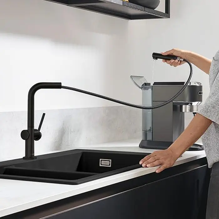 Смеситель для кухни Hansgrohe Talis 270 1jet с вытяжным изливом Sbox черный матовый 72809670 Черный матовый - фото 4