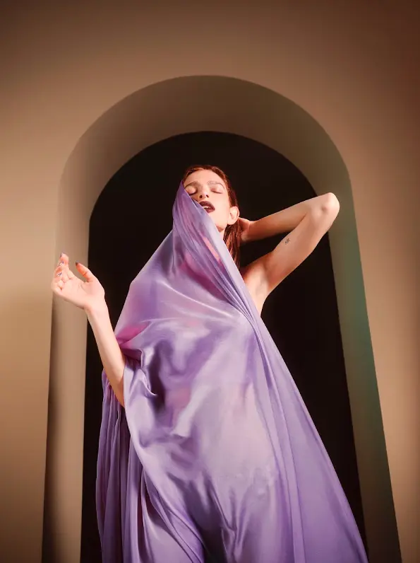 Вакуумный стимулятор клитора с вибрацией Lelo Enigma Wave фиолетовый - фото 10