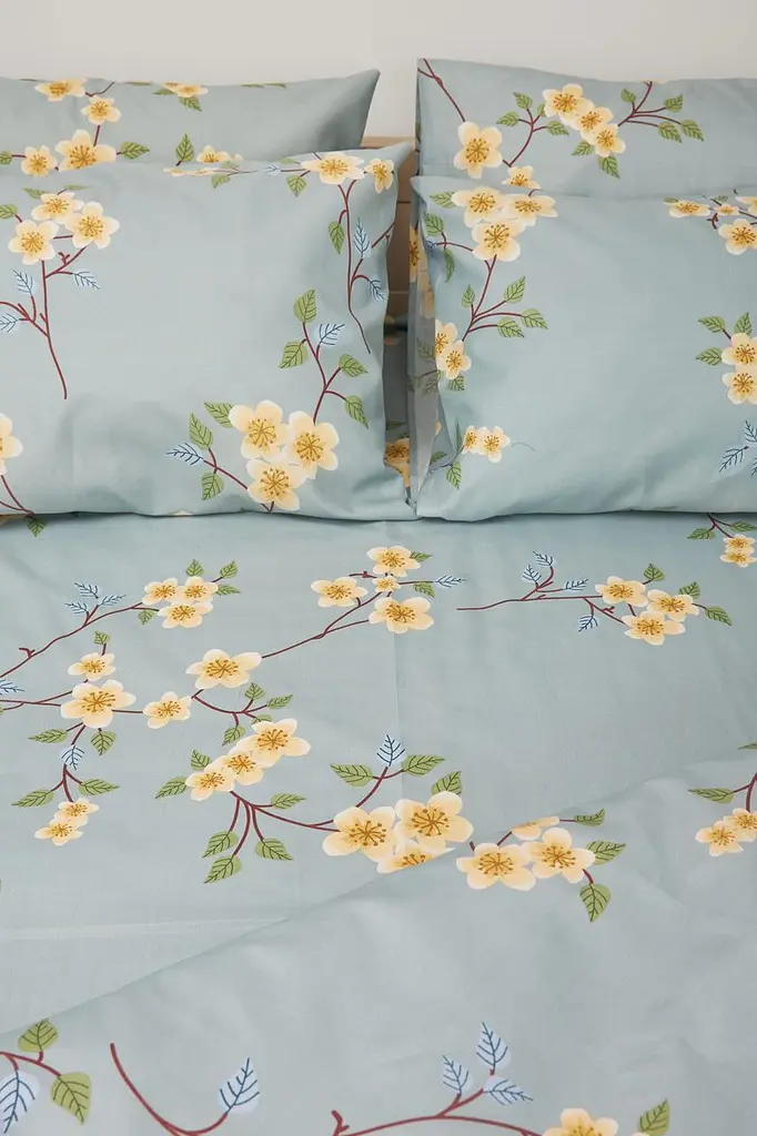 Комплект постельного белья Moon&Star евро 200х220 наволочки 4х70х70 Spring Flower Микросатин Premium - фото 4
