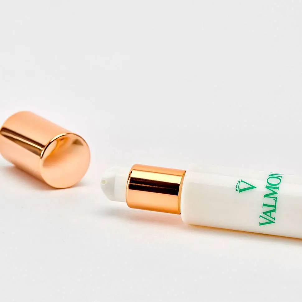 Преміум біо-клитинна зволожуюча сироватка для обличчя Valmont 30 мл - фото 3