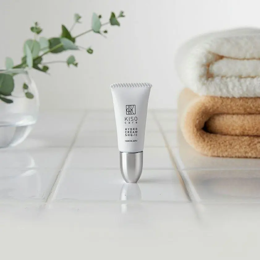 KISOCARE Hydro Cream SHQ-10 освітлюючий крем з 10% вмістом стабільного гідрохінону, 6 г - фото 2