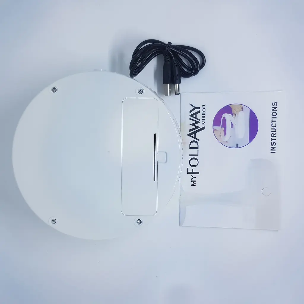 Складне дзеркало для макіяжу з Led підсвічуванням кругле збільшувальне 10x My Fold Away Mirror білий - фото 5