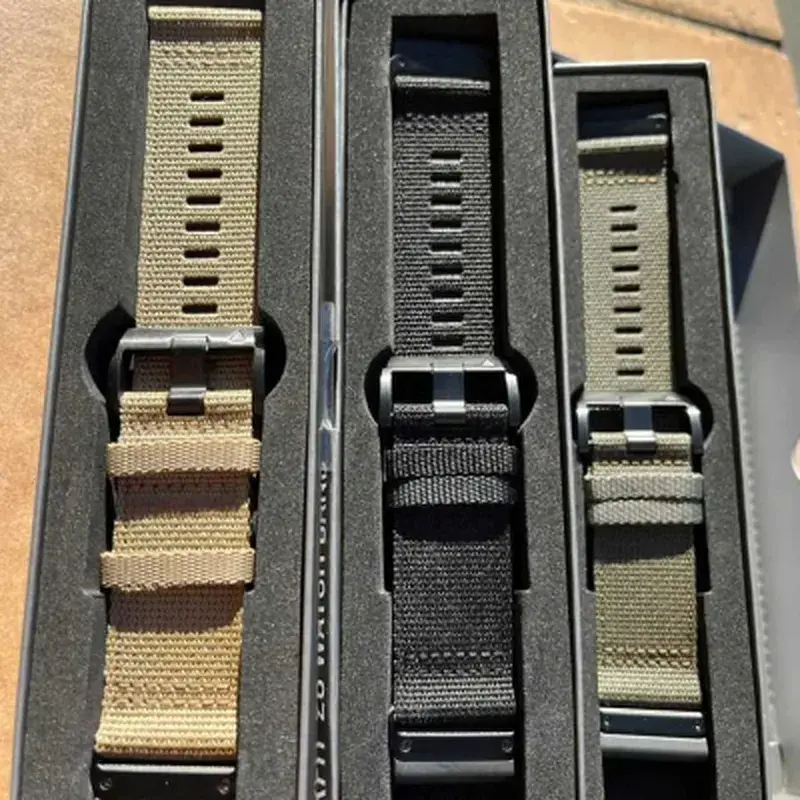 Ремінець до смарт-годинника Garmin Tactix 7, 26mm QuickFit, Coyote Tan Nylon (010-13010-11) - фото 5