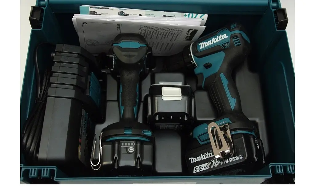 Вкладка 837864-7 для кейса Makita Makpac №3 (для шурупокрутів серії Makita LXT, зарядного пристрою DC18RC та 3-х акумуляторів) - фото 4