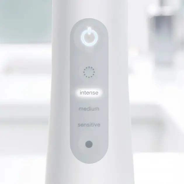 Ирригатор Oral-B Aquacare Pro-Expert - фото 3