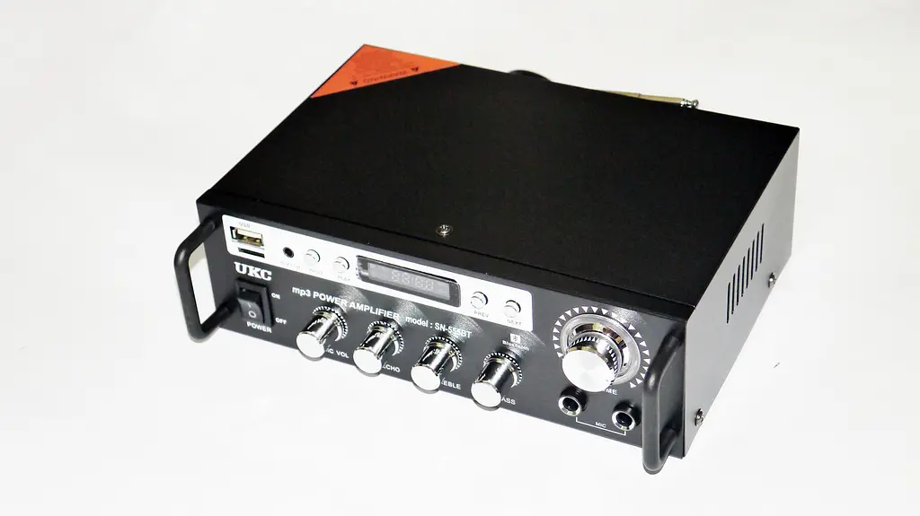 Підсилювач звуку UKC SN-555BT з Bluetooth, FM, USB та караоке Black