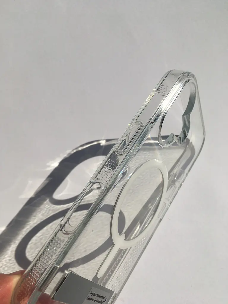 Чохол протиударний із підставкою ZAGG Gear4 Crystal Palace MagSafe для iPhone 16 Прозорий - фото 6