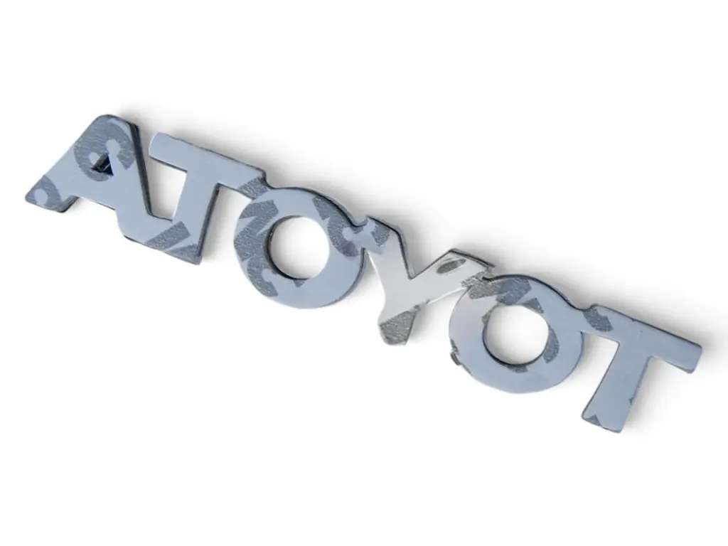 Емблема напис Toyota Хром 105х18мм (на скотчі) 75441-60320 - фото 3