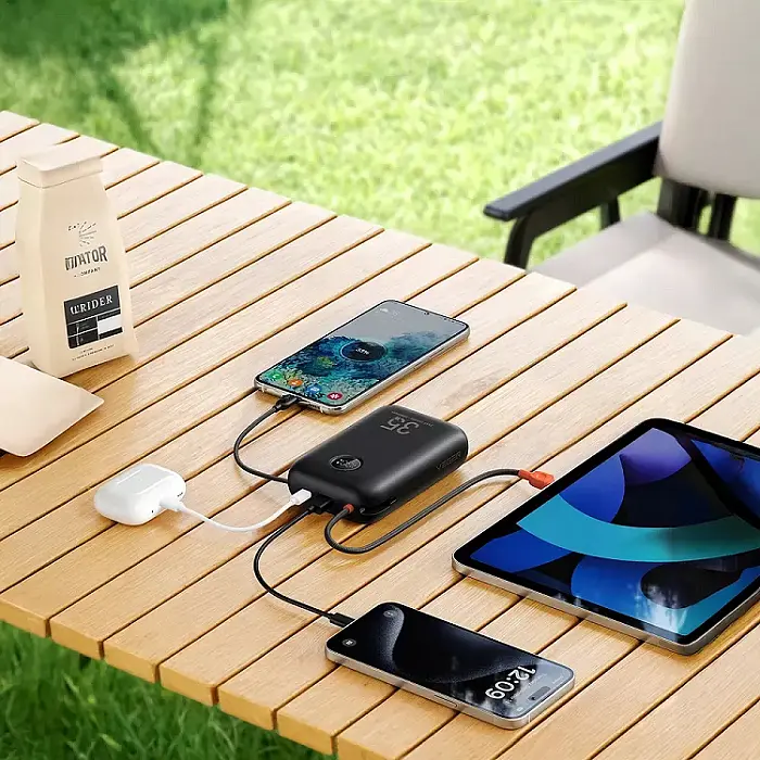 Зовнішній акумулятор VEGER Built-In 2 cables Ultra Mini 30000mAh (VG-W3018) - фото 7