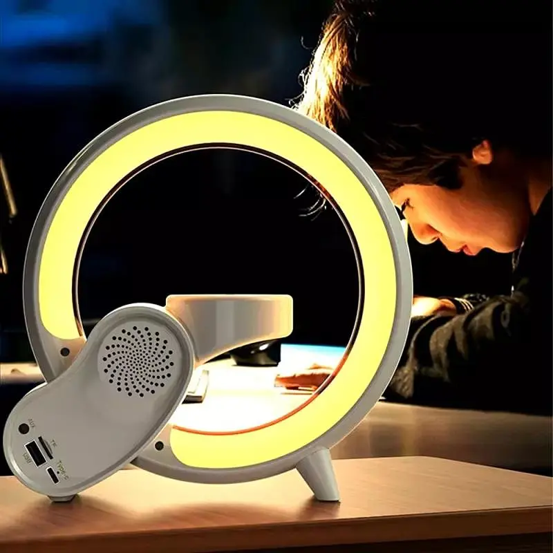 Лампа настільна нічник з Bluetooth колонкою та бездротовою зарядкою 15W від USB RGB світлодіодне підсвічування UKC BT-2309 - фото 2