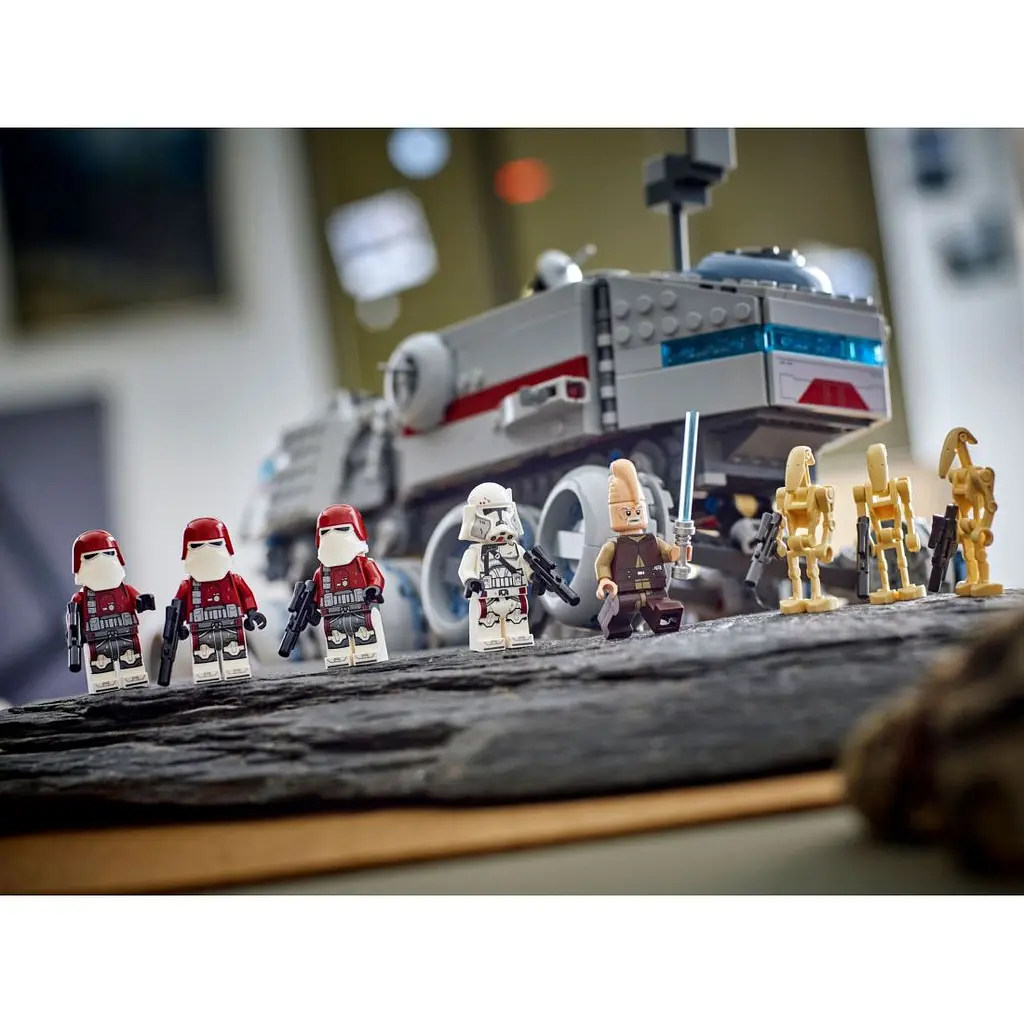 Конструктор LEGO Star Wars Війни клонів Джаггернаут Великої армії Республіки 813 деталей (75413) - фото 10