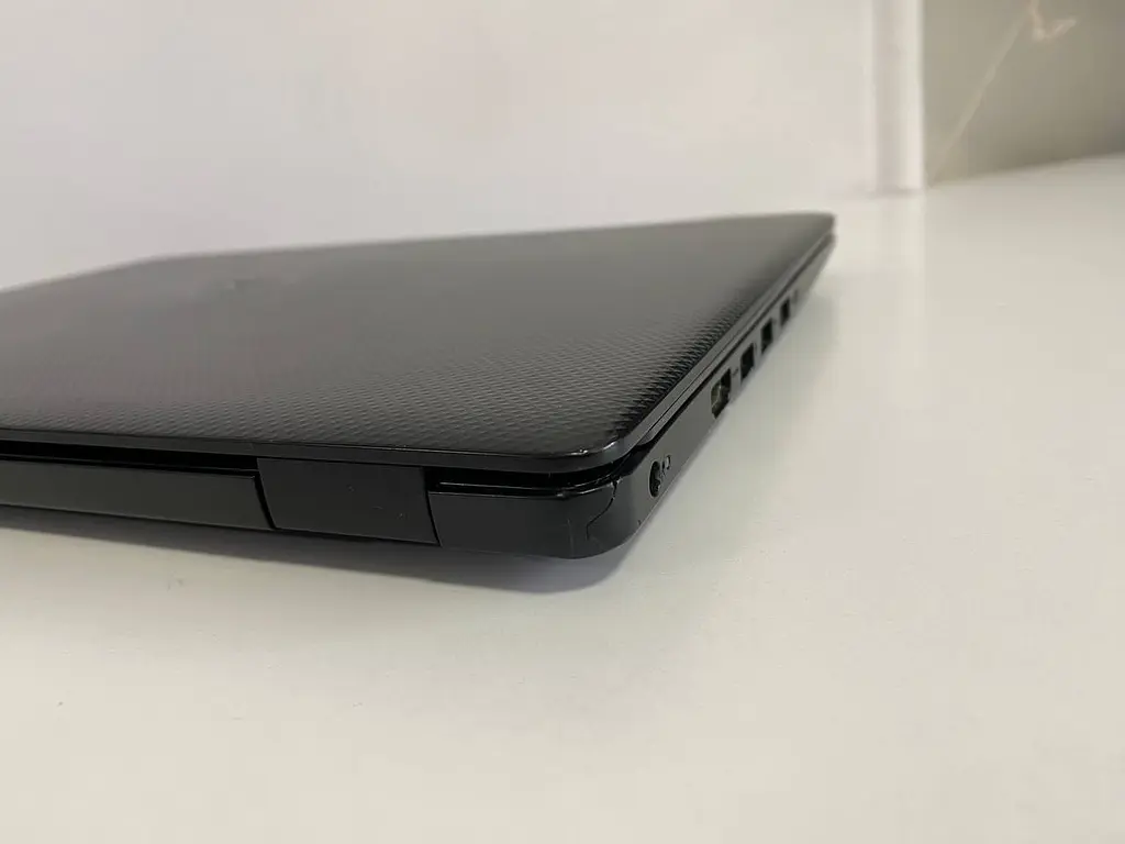 Ноутбук Dell Vostro 3490 14" (i5-10210U / 16GB / SSD 256GB + HDD 500GB) Refurbished - фото 13