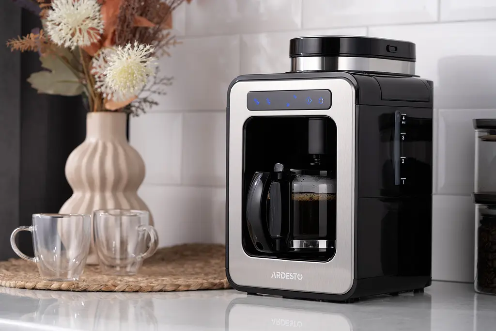 Кавоварка 3 в 1 капсульна Ardesto капсули Nespresso, Nescafe Dolce Gusto, мелена кава, сенсорне керування 0.8 л біла (YCM-CNDE) - фото 5