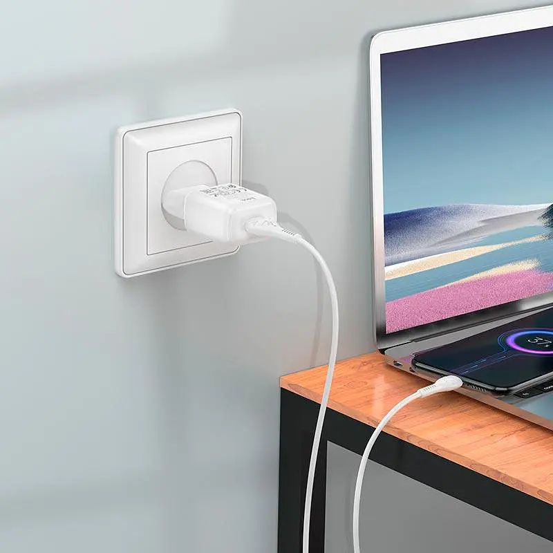 Адаптер мережевий HOCO Micro USB cable single port charger set C96A білий - фото 3