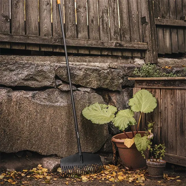 Граблі для листя середні Fiskars Solid M (1063089) - фото 7