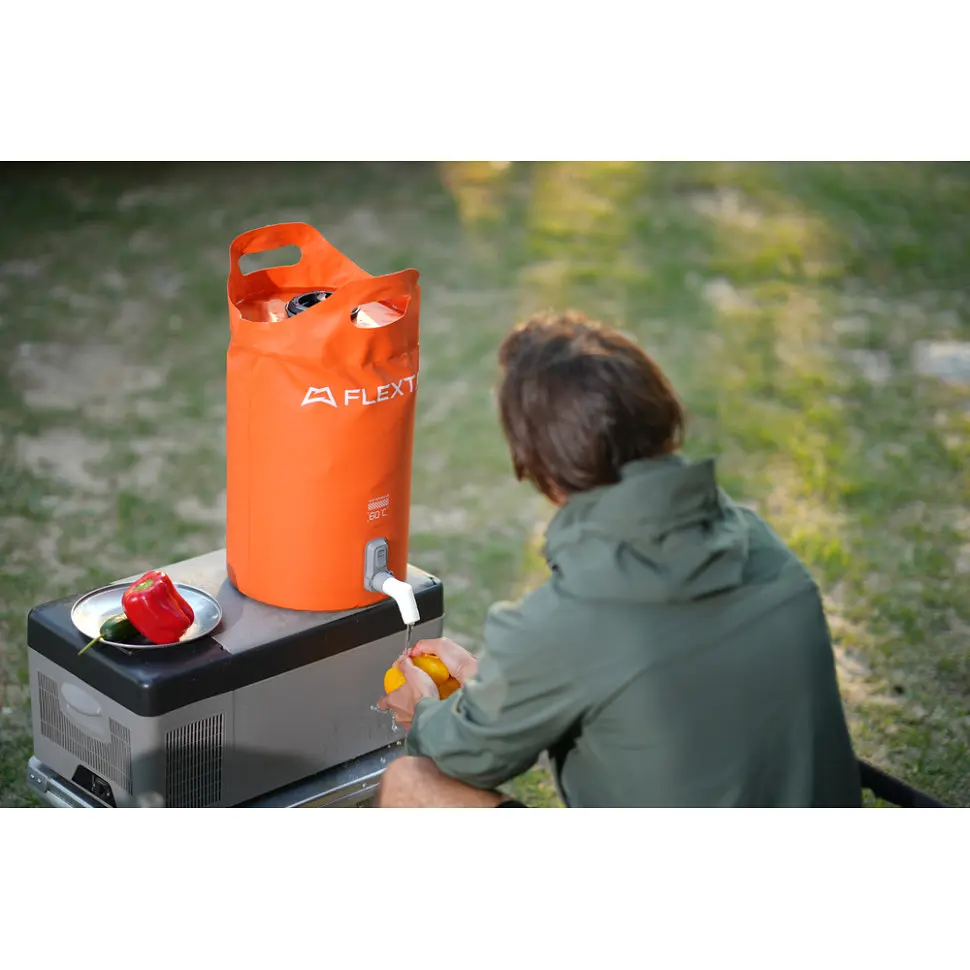 Душ портативний Flextail Tiny Shower Bucket (TSB-700) 20л - з електро насосом - помаранчевий - фото 8