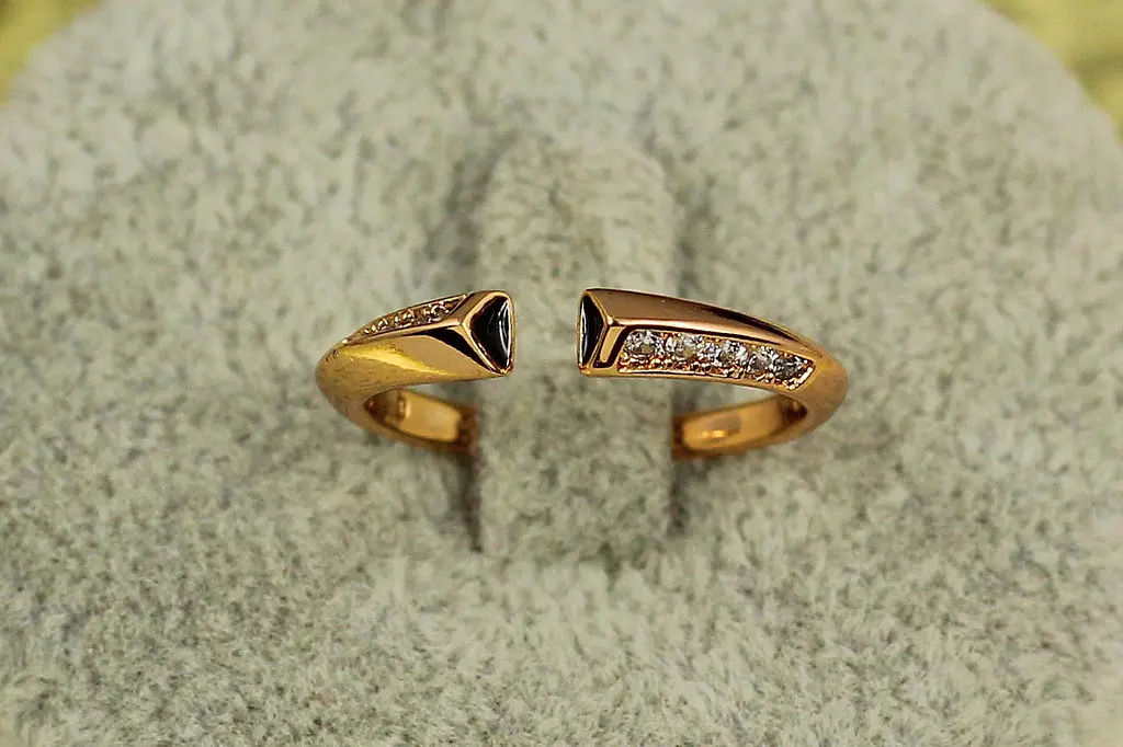 Кільце Xuping Jewelry свиріль р 16 золотисте - фото 2