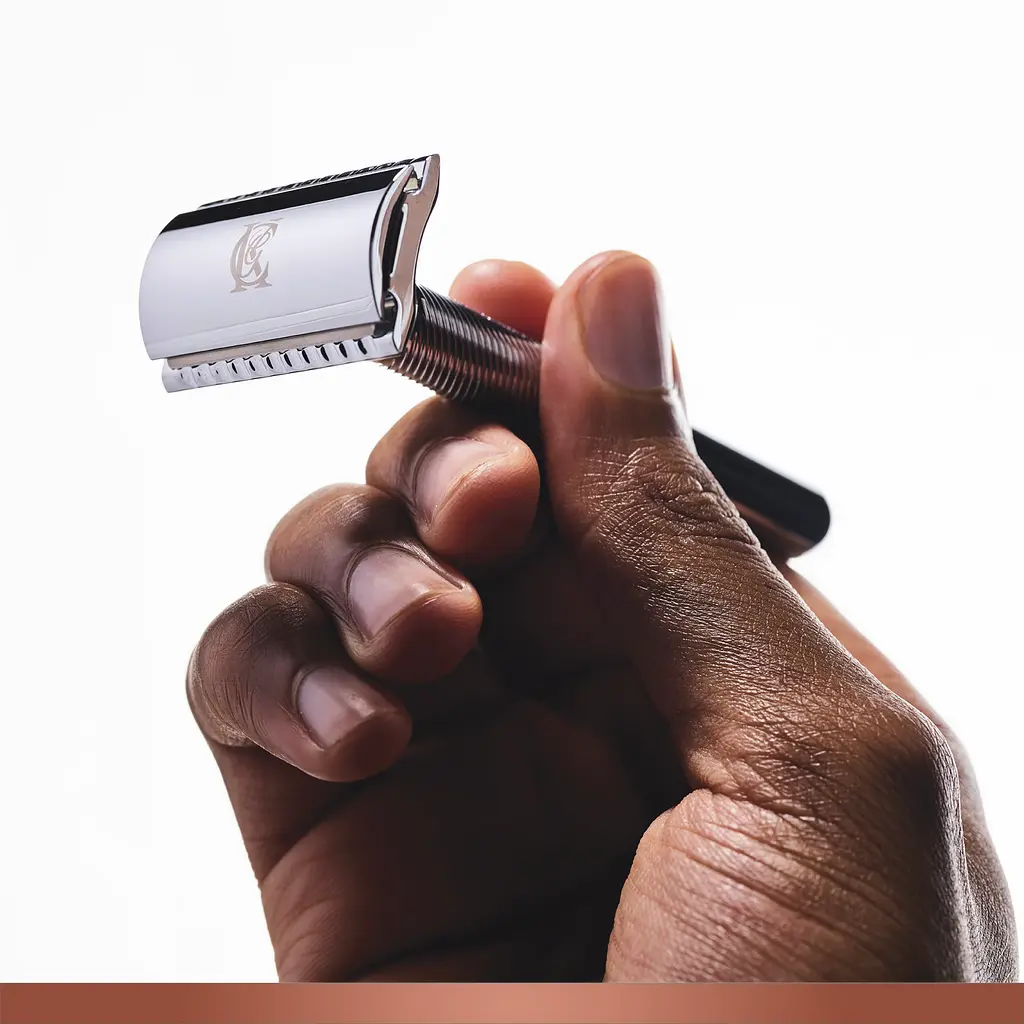 Подарочный набор Gillette King C: Безопасная бритва + Гель для бритья 150 мл - фото 3
