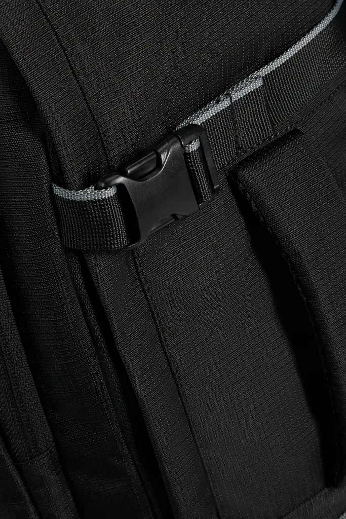 Рюкзак S/M 15.6" American Tourister TAKE2CABIN BLACK 40x30x20 91G*09009 - фото 8