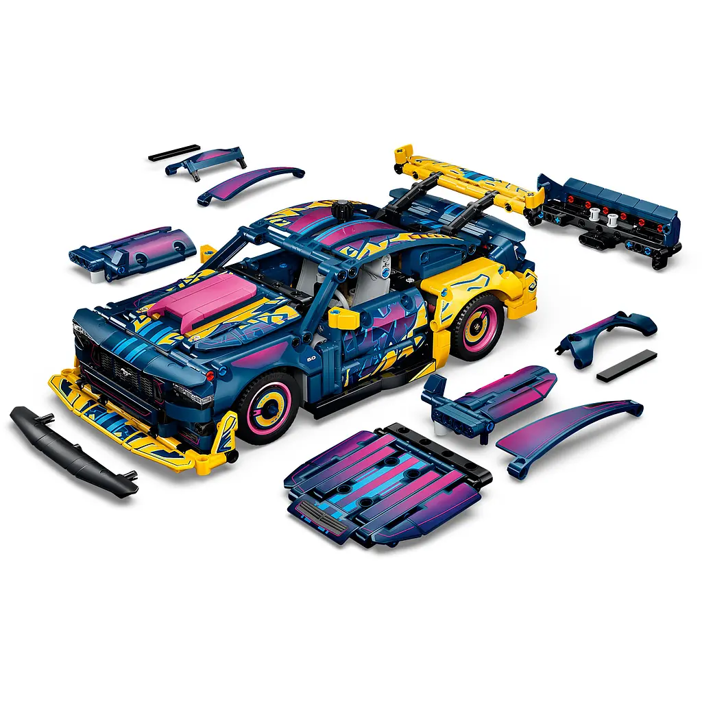 Конструктор LEGO Technic Тюнінг-гараж з автомобілем Ford Mustang GT 973 ел. (42236) - фото 8