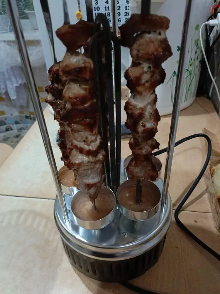 Шашличниця вертикальна електрична на 6 шампурів Kebabs Machine 1000 Вт - фото 2