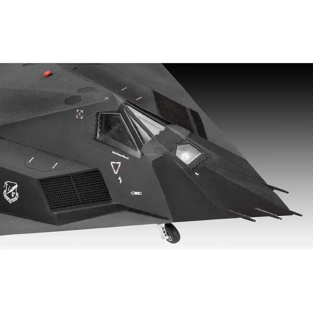 Збірна модель Revell набір до 75-ї річниці US Air Force 3 літаки масштаб 1:72, 250 деталей (RVL-05670) - фото 4