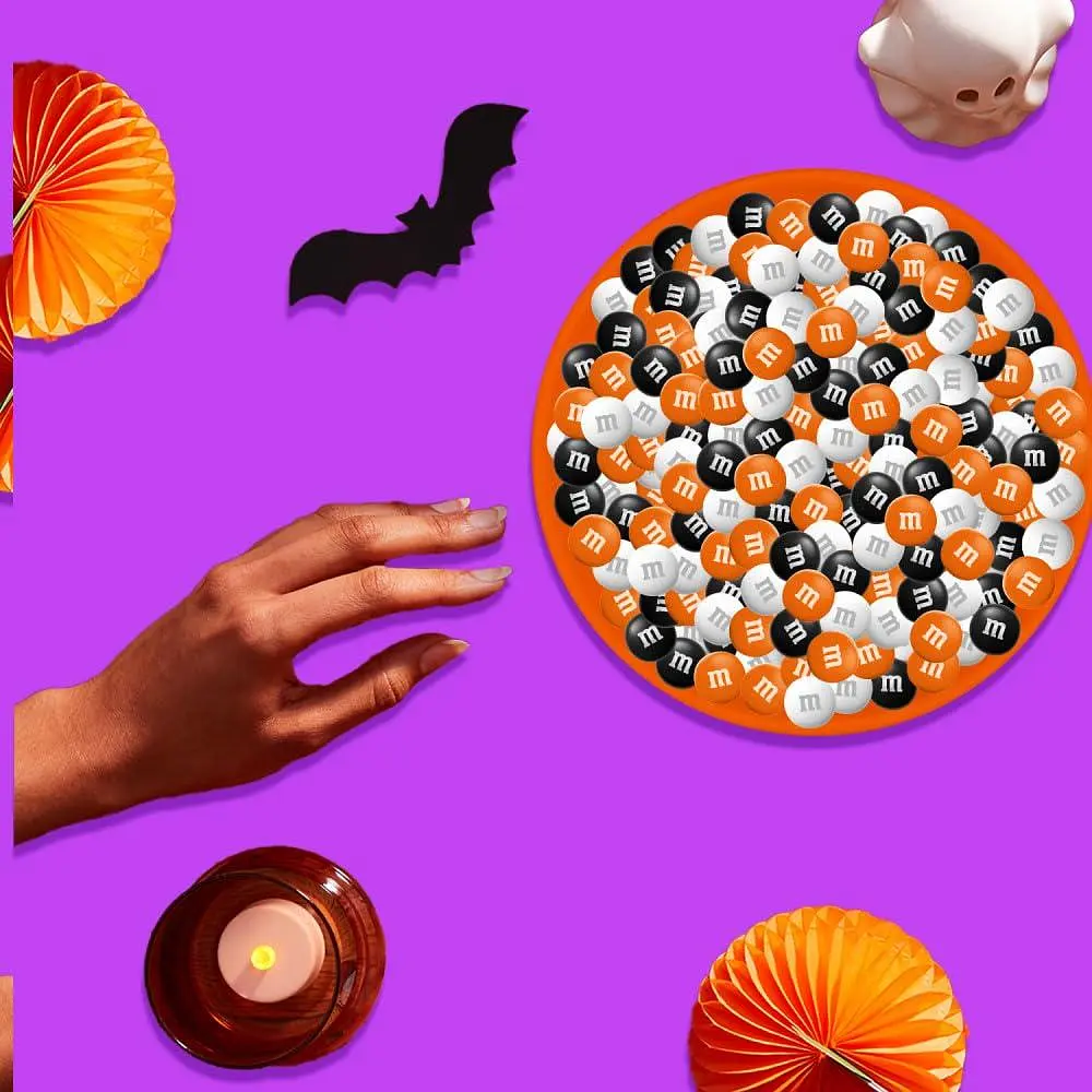 Драже M&M's Campfire Smores Share Size 40 g - фото 4