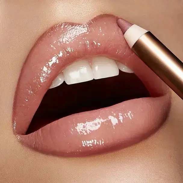 Блиск для губ KIKO Milano 3D Hydra Lipgloss 02 - фото 2