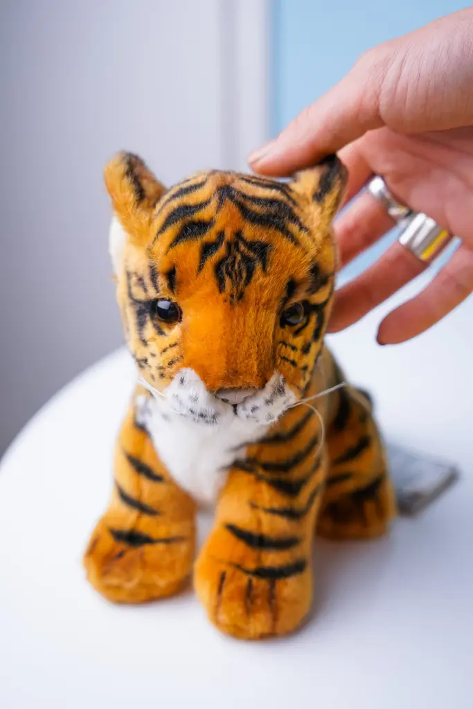 М'яка іграшка HANSA Тигреня, 18 см (3421) - фото 4