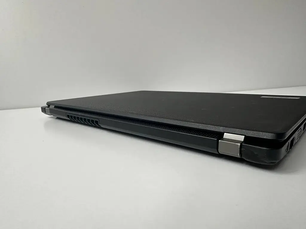 Ноутбук Acer TravelMate P214-53L 14" (i5-1135G7 / 8GB / SSD 256GB / 1920х1080 IPS) б/в - фото 11