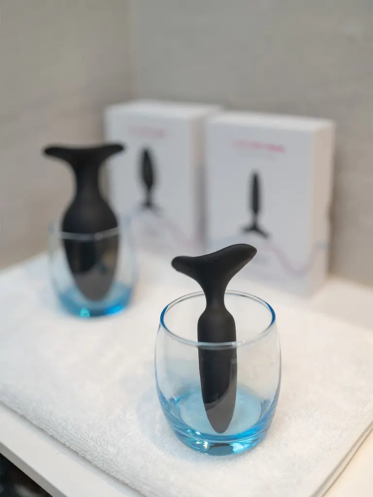 Анальна пробка Lovense Hush 2 XS 12 см (чорний) - фото 12