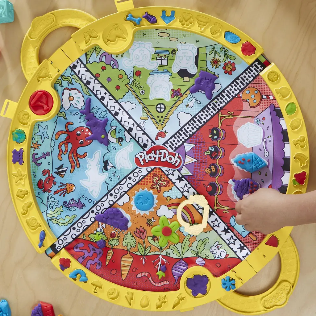 Набір для творчості з пластиліном Play-Doh Fold & Go Playmat Starter Set зі складним килимком для зберігання, (F9143) - фото 20