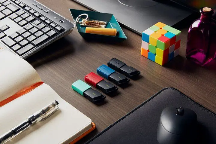 USB флеш-накопичувач Kingston DataTraveler Exodia M 256GB USB-A 3.2 Gen 1 Black/Teal (DTXM/256GB) [69967] - фото 9
