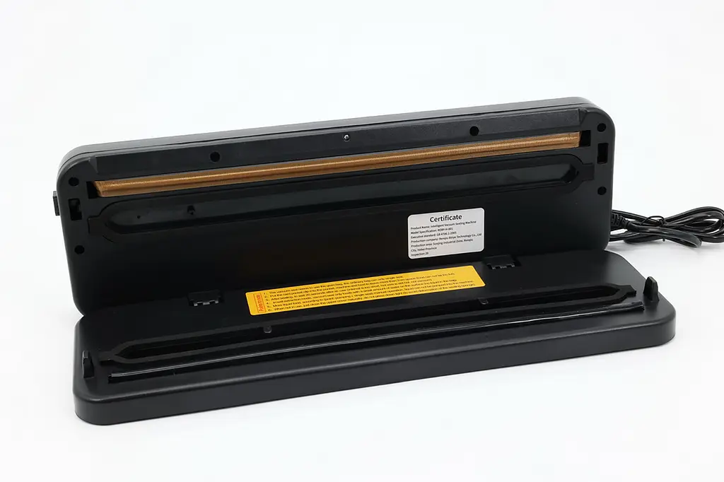 Вакуумний пакувальник для харчових продуктів Vacuum Sealer 120 Вт домашній автоматичний вакууматор Білий 88472 - фото 9