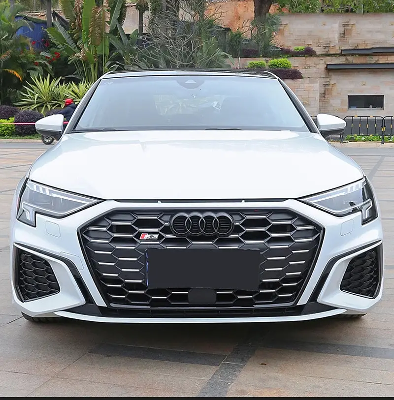 Емблема передня AUDI чорна глянцева 282х98 мм пластик (на кліпсах) OEM 4M0853605T94 - фото 4