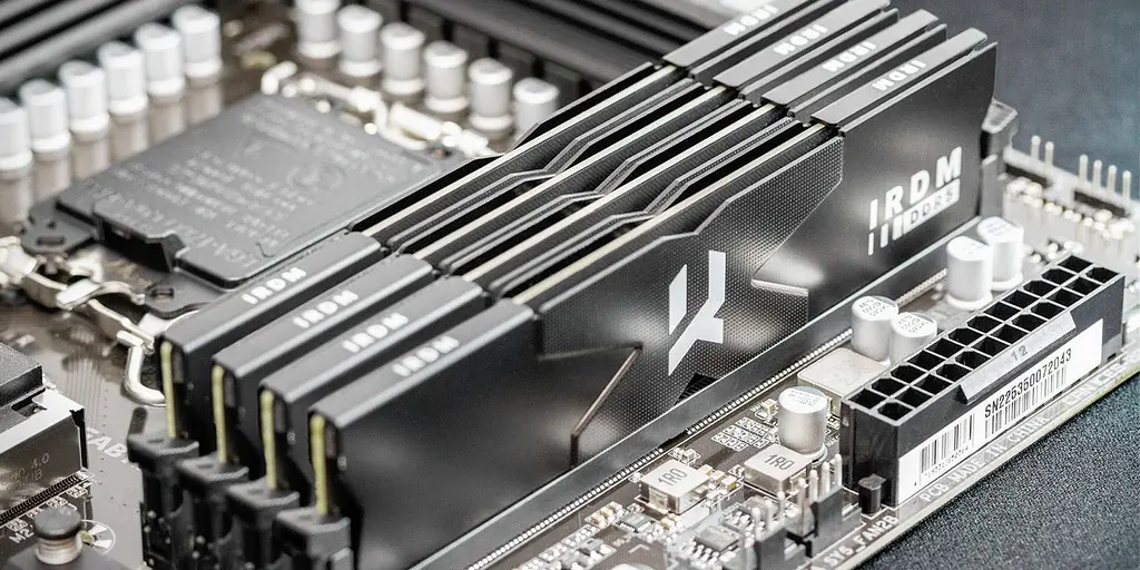 Модуль пам`ятi DDR5 2x16GB/6000 GoodRAM IRDM Чорний (IR-6000D564L36S/32GDC) - фото 8
