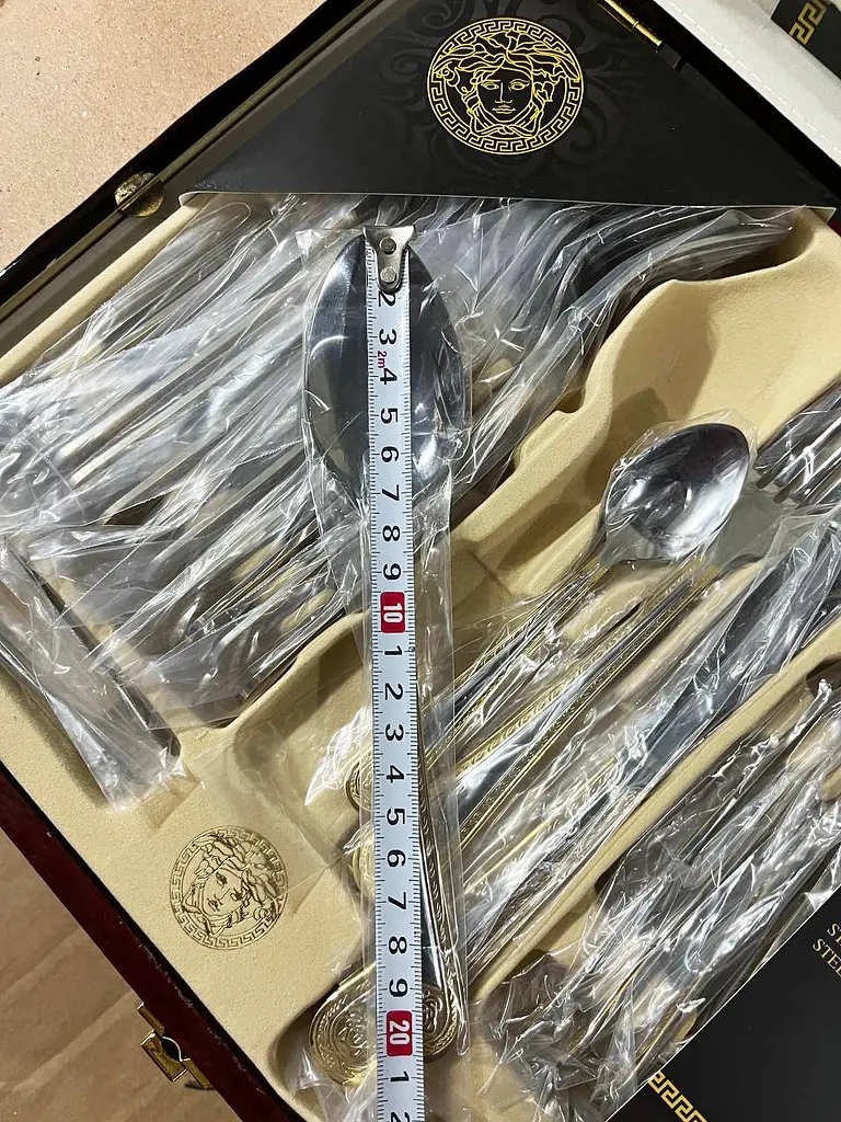 Набор столовых приборов Versace 72 EL LV-9722 на 12 персон в чемодане 72 предмета - фото 10