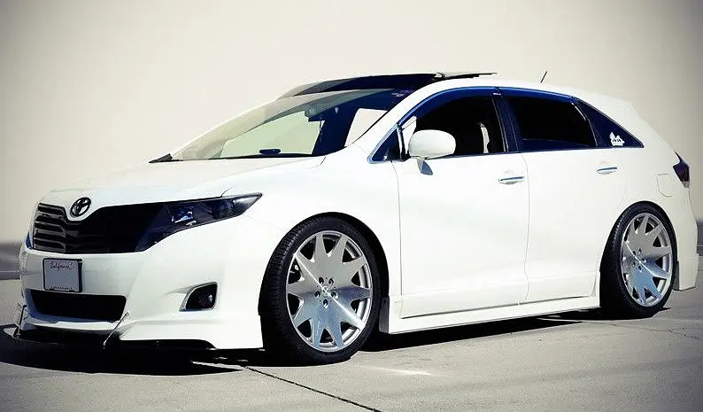 Дефлектори вікон вітровики для Toyota Venza 2008-2016 З Молдингом Хром - фото 2