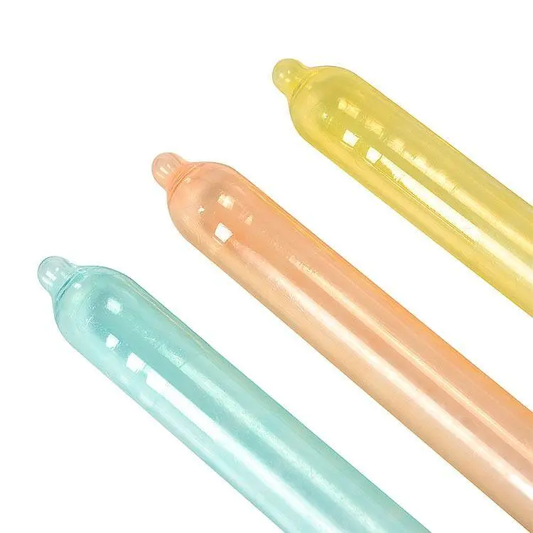 Презервативи Recare Color Fruit Flavour Condoms 12 шт, аромати: м'ята, банан, полуниця - фото 4