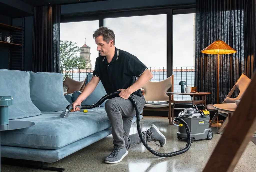 Пилосос Karcher Puzzi 8/1 (1.100-240.0) - фото 6