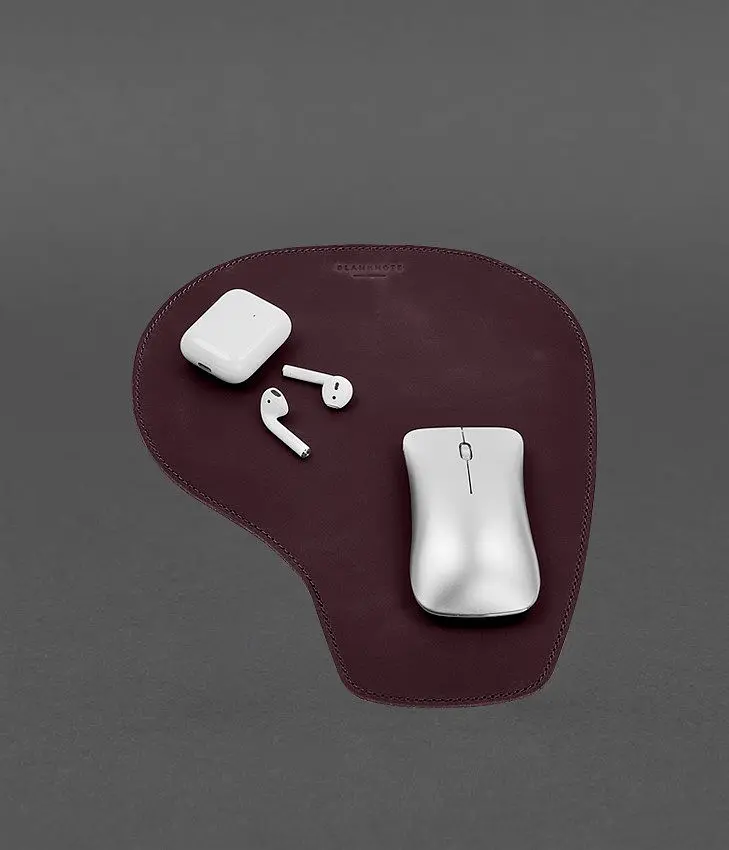 Коврик для мышки "Грушка" из натуральной бордовой кожи Crazy Horse - фото 2